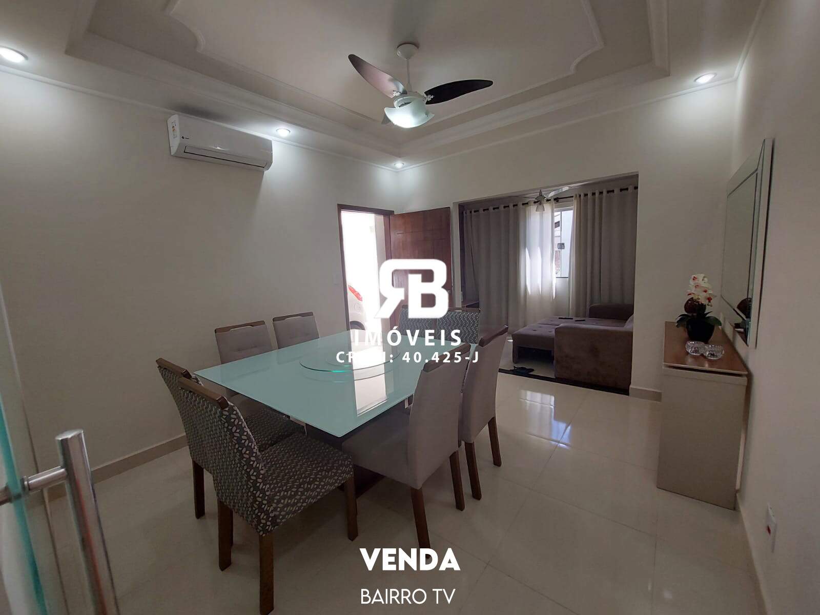 Casa à venda no TV: 