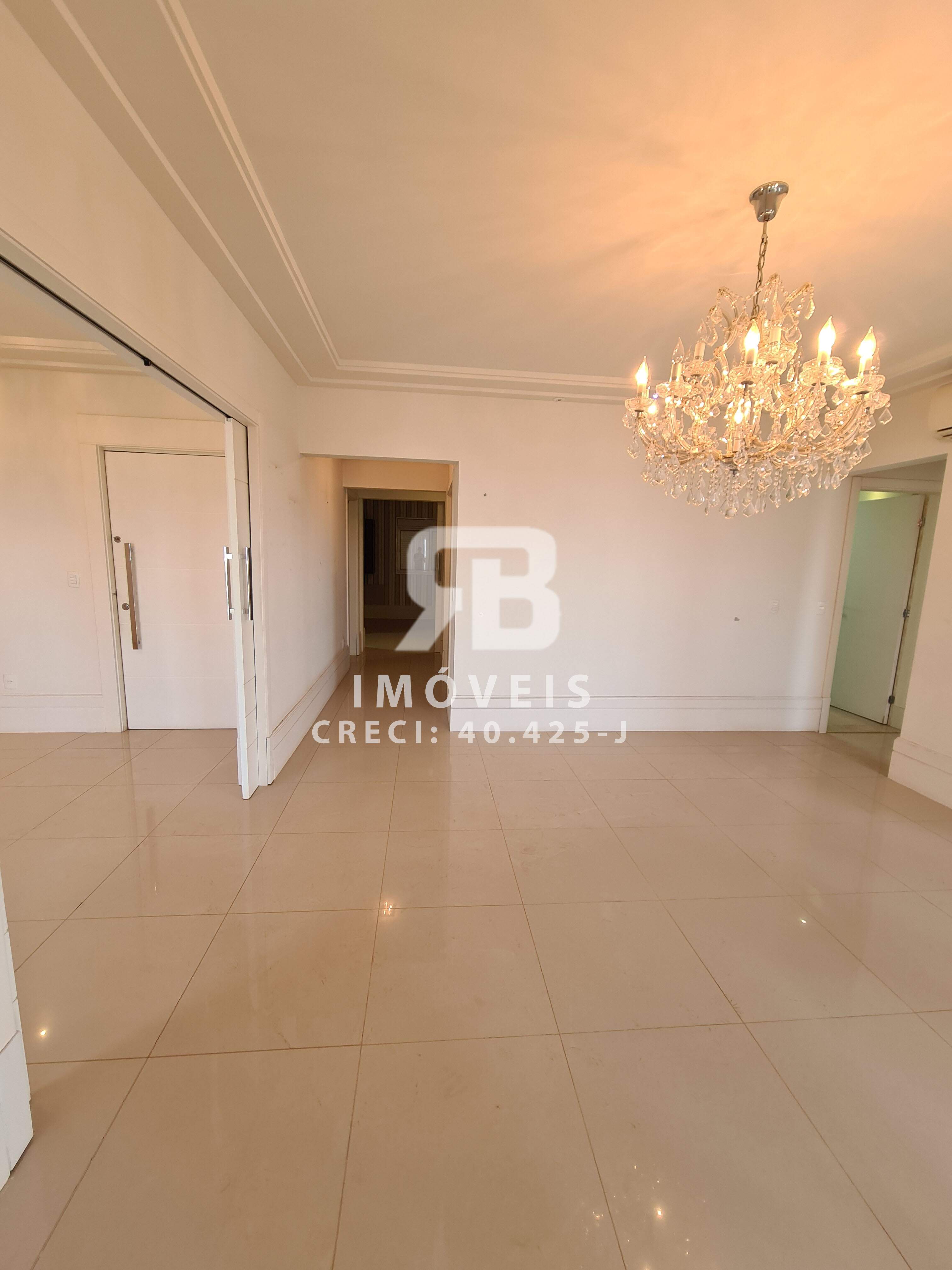 Apartamento à venda no Vila Santa Maria: 