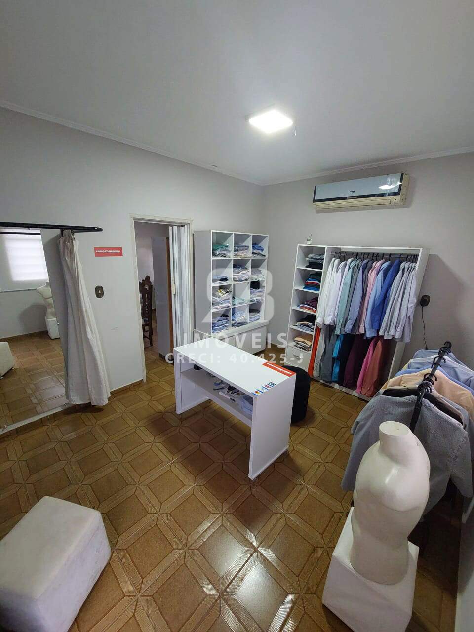 Casa à venda no Iporã: 
