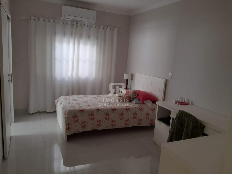 Casa à venda no Jardim Brasília: 