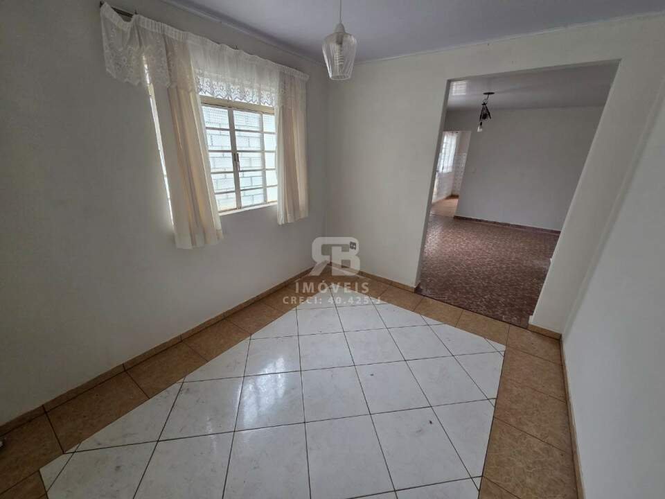 Casa para aluguel no Aviação: 