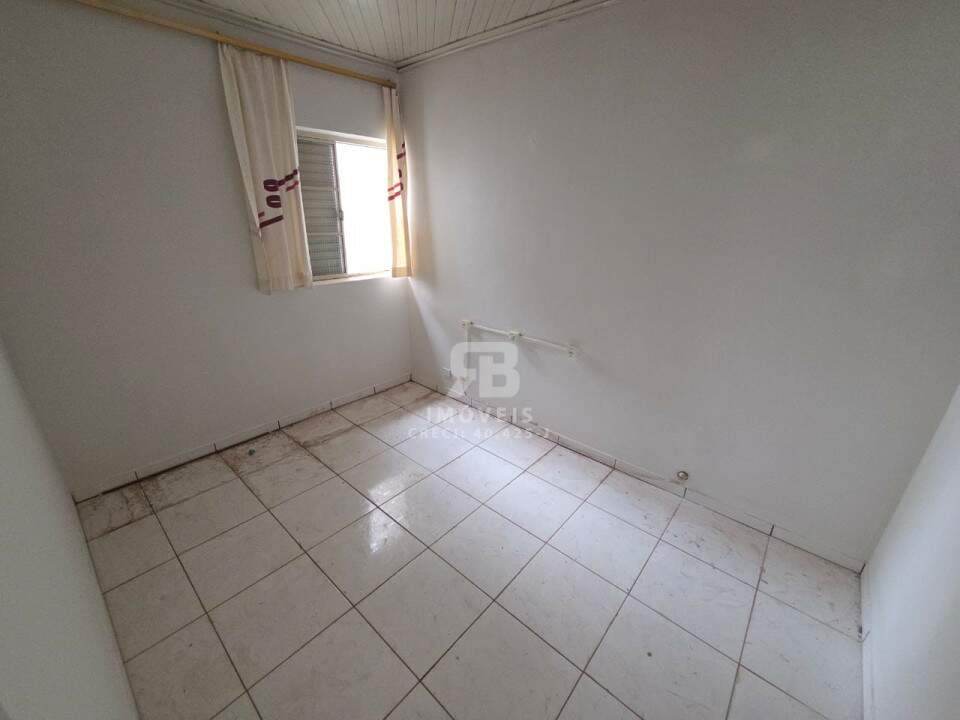 Casa para aluguel no Aviação: 