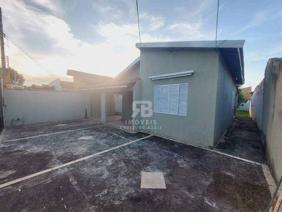 Casa para aluguel no Planalto: 