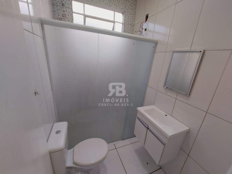 Casa para aluguel no Planalto: 