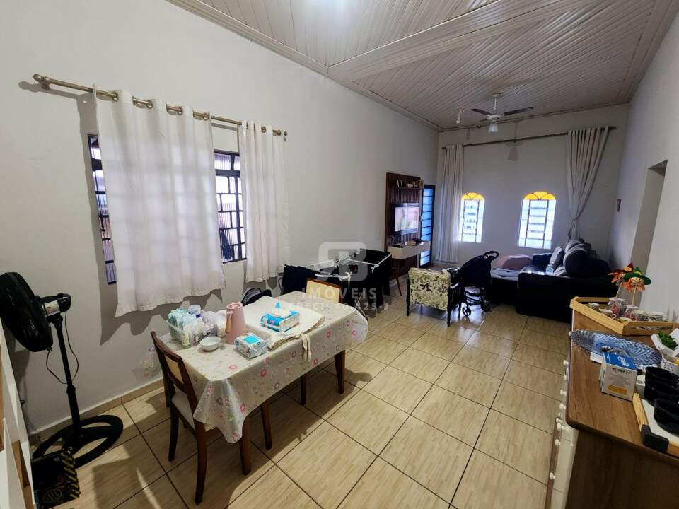 Casa à venda no São João: 