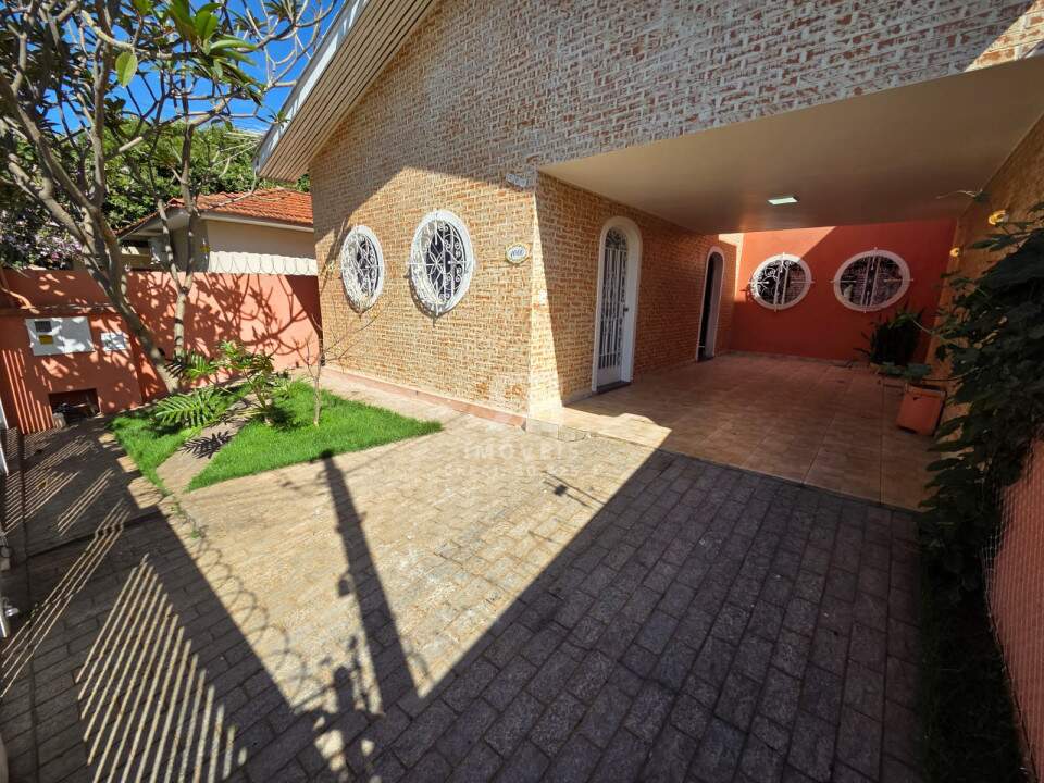 Casa para aluguel no Vila Bandeirantes: 