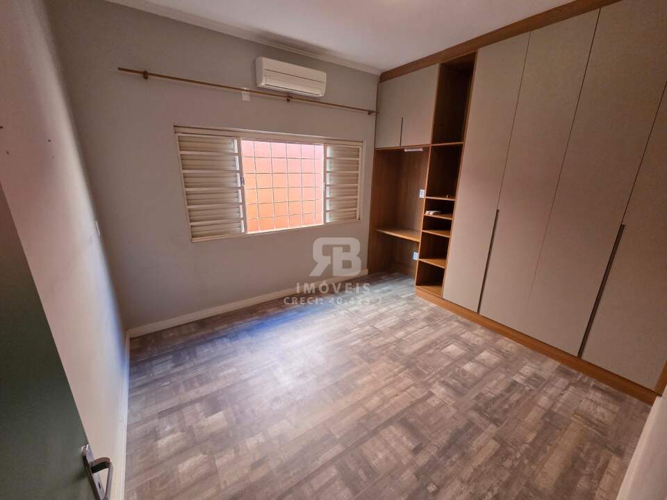 Casa para aluguel no Vila Bandeirantes: 