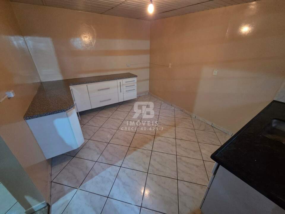 Casa para aluguel no Amizade: 