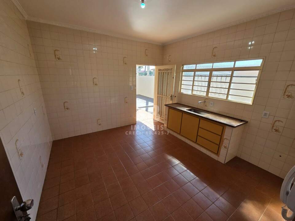 Casa à venda no Icaray: 