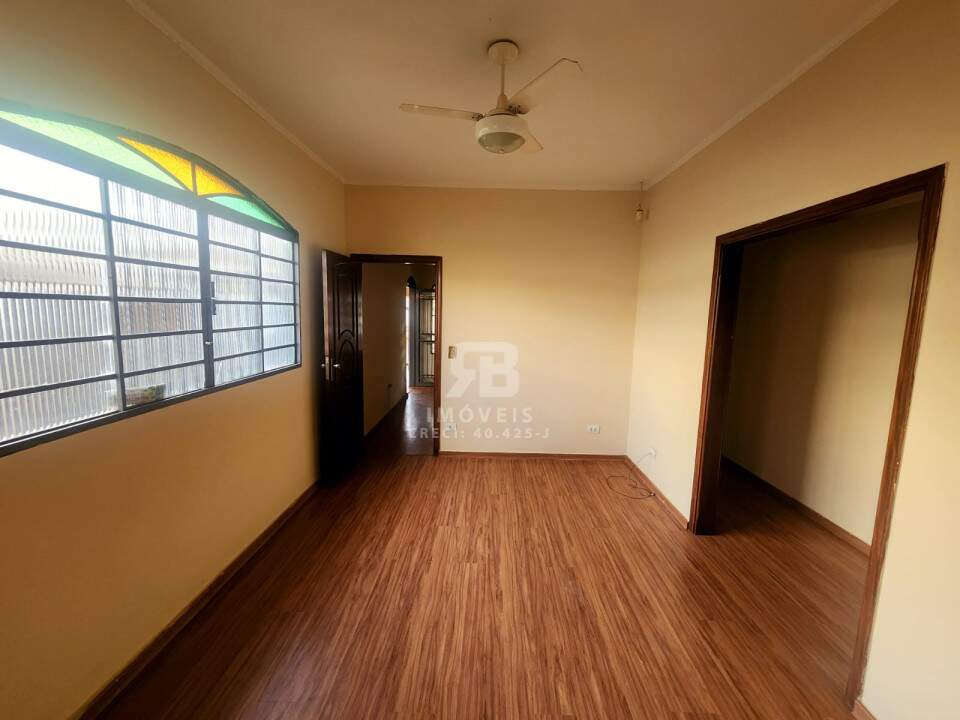 Casa para aluguel no Amizade: 