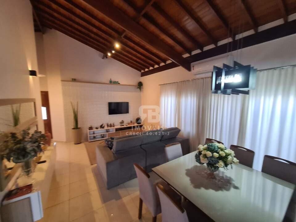 Casa em Condomínio à venda no Ipanema: 