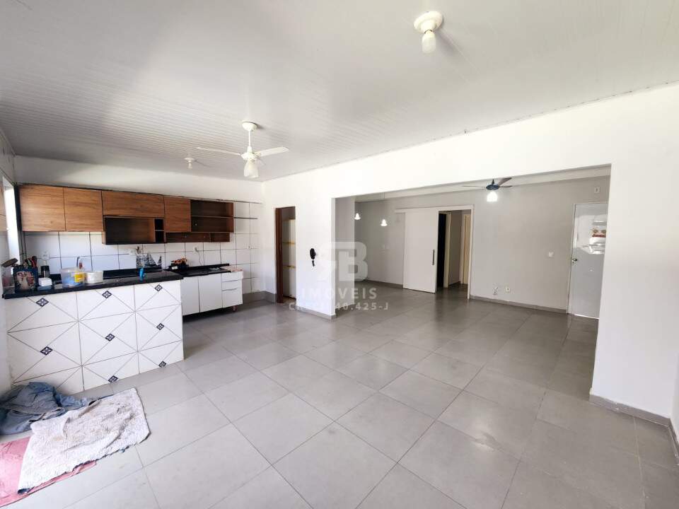 Casa em Condomínio para aluguel no Aeroporto: 