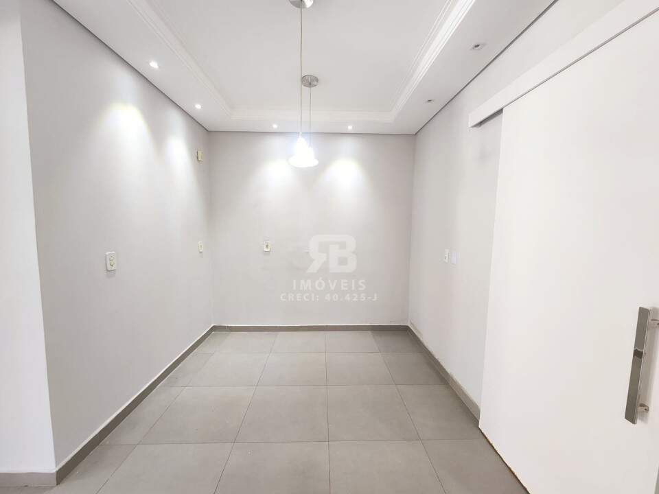 Casa em Condomínio para aluguel no Aeroporto: 
