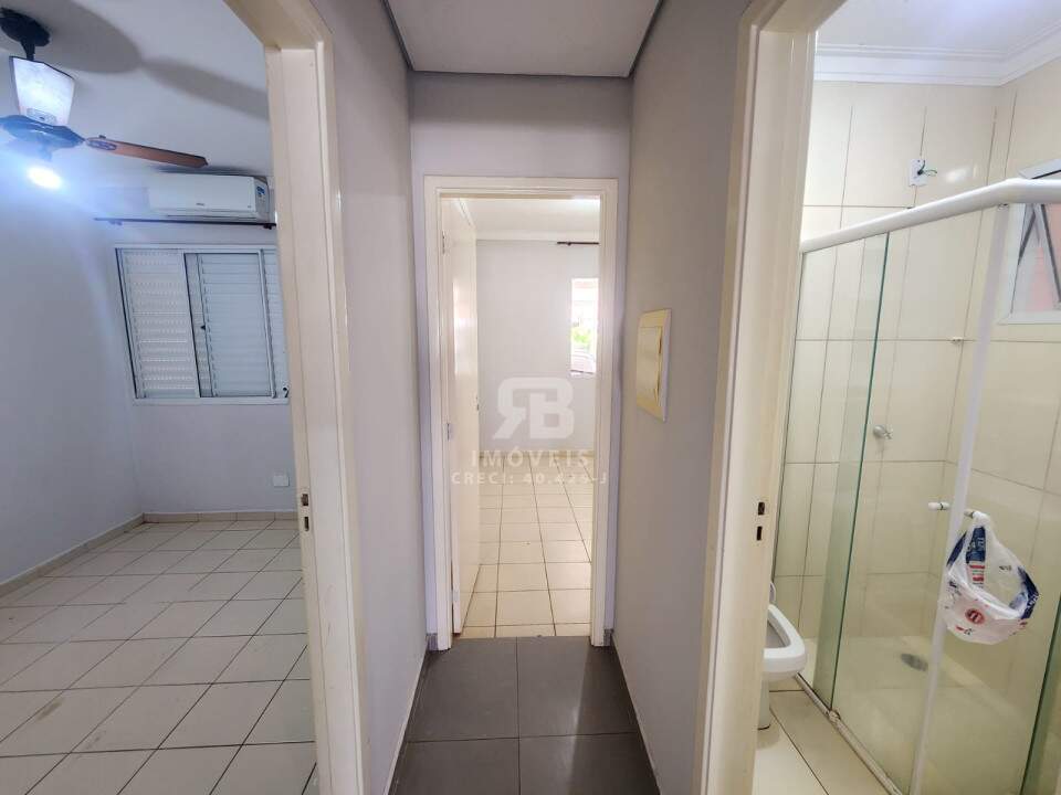 Casa em Condomínio para aluguel no Aeroporto: 