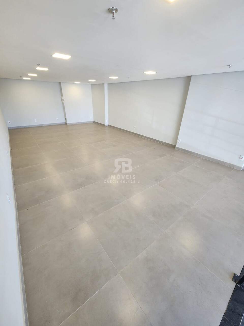 Comercial para aluguel no Jardim Nova Yorque: 
