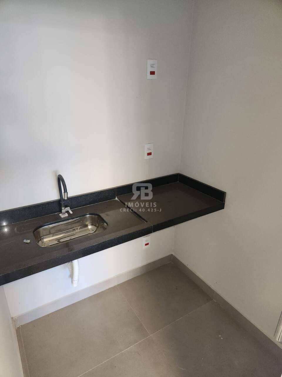 Comercial para aluguel no Jardim Nova Yorque: 