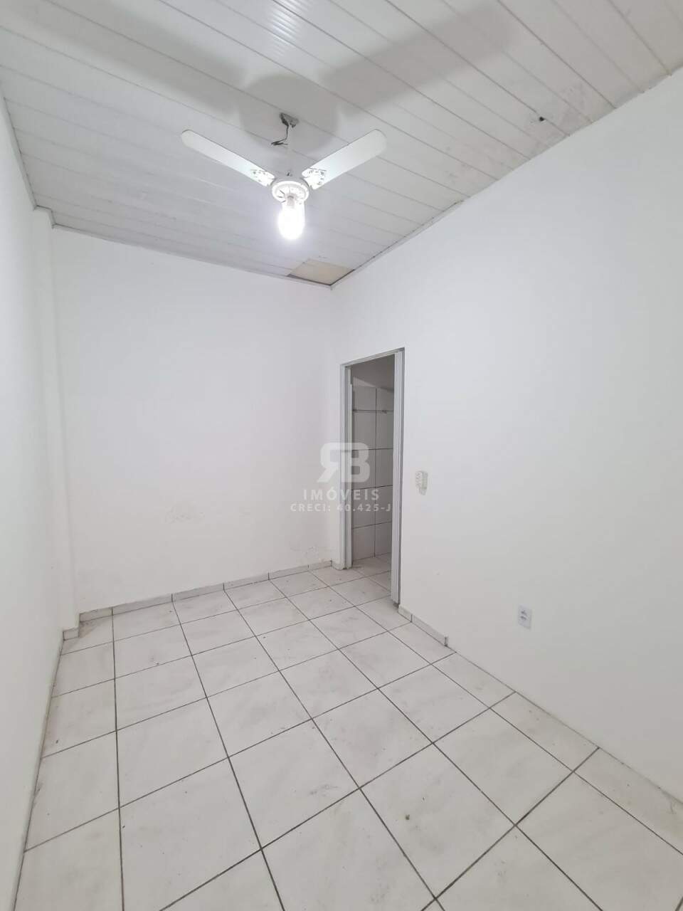 Salão para aluguel no Santana: 