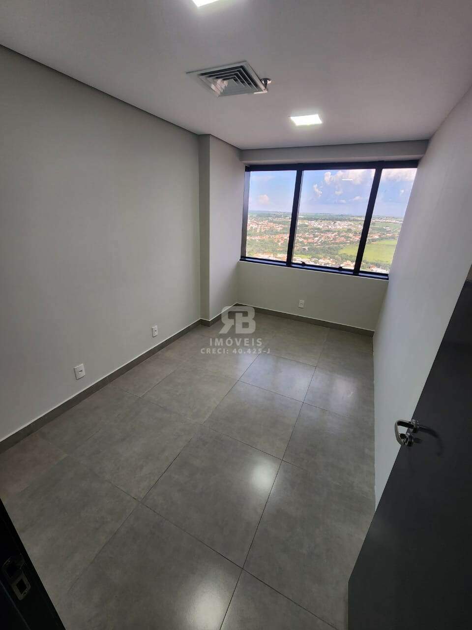 Comercial para aluguel no Jardim Nova Yorque: 