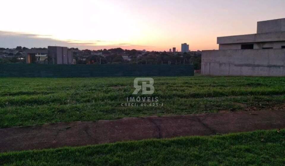 Terreno à venda no Alvorada: 