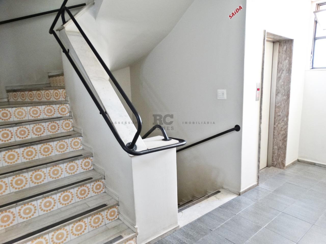 Sala para aluguel no Santa Efigênia: 