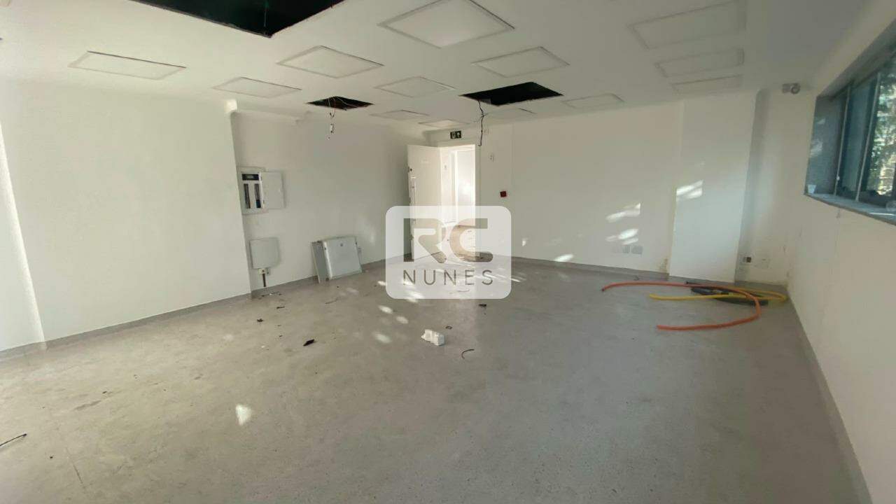 Sala para aluguel no Barro Preto: 