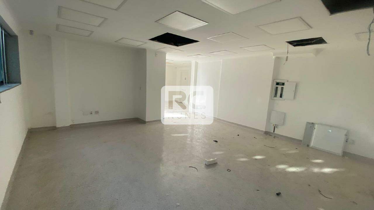 Sala para aluguel no Barro Preto: 