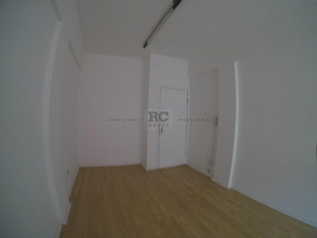 Sala para aluguel no Estoril: 