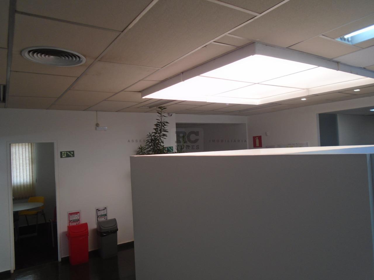 Prédio para aluguel no Vila da Serra: 