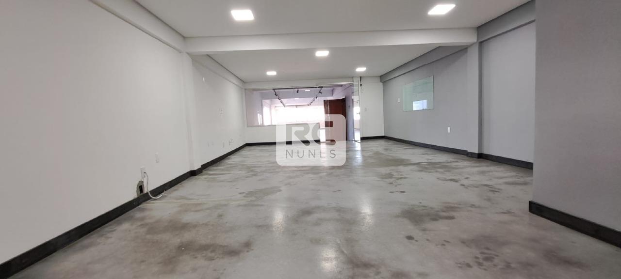 Prédio comercial para aluguel no Estoril: 