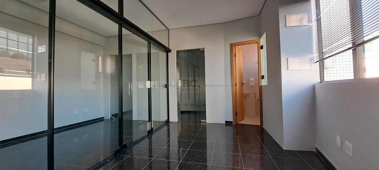 Andar corrido para aluguel no Vale do Sereno: 