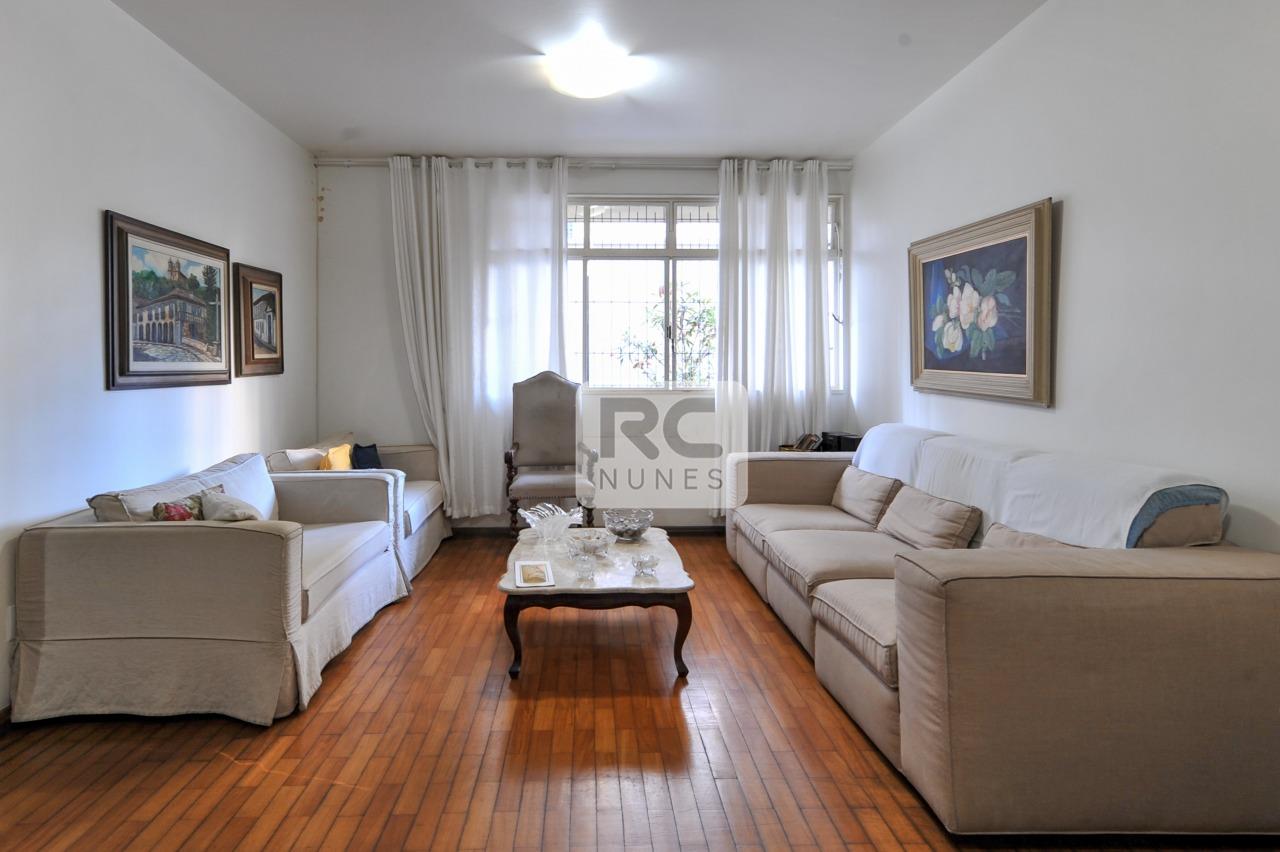 Apartamento à venda no Funcionários: 