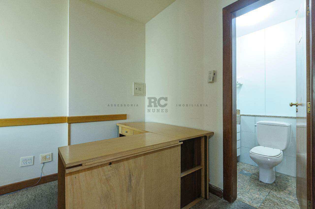 Conjunto Comercial / Sala à venda no Funcionários: 