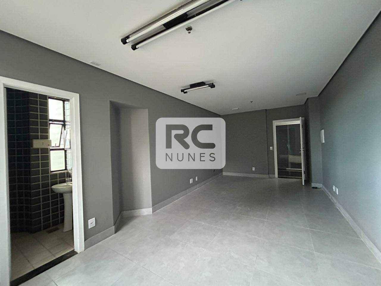 Sala para aluguel no Santo Agostinho: 