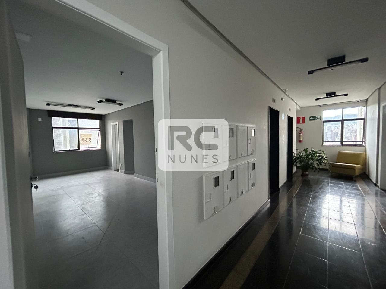 Sala para aluguel no Santo Agostinho: 