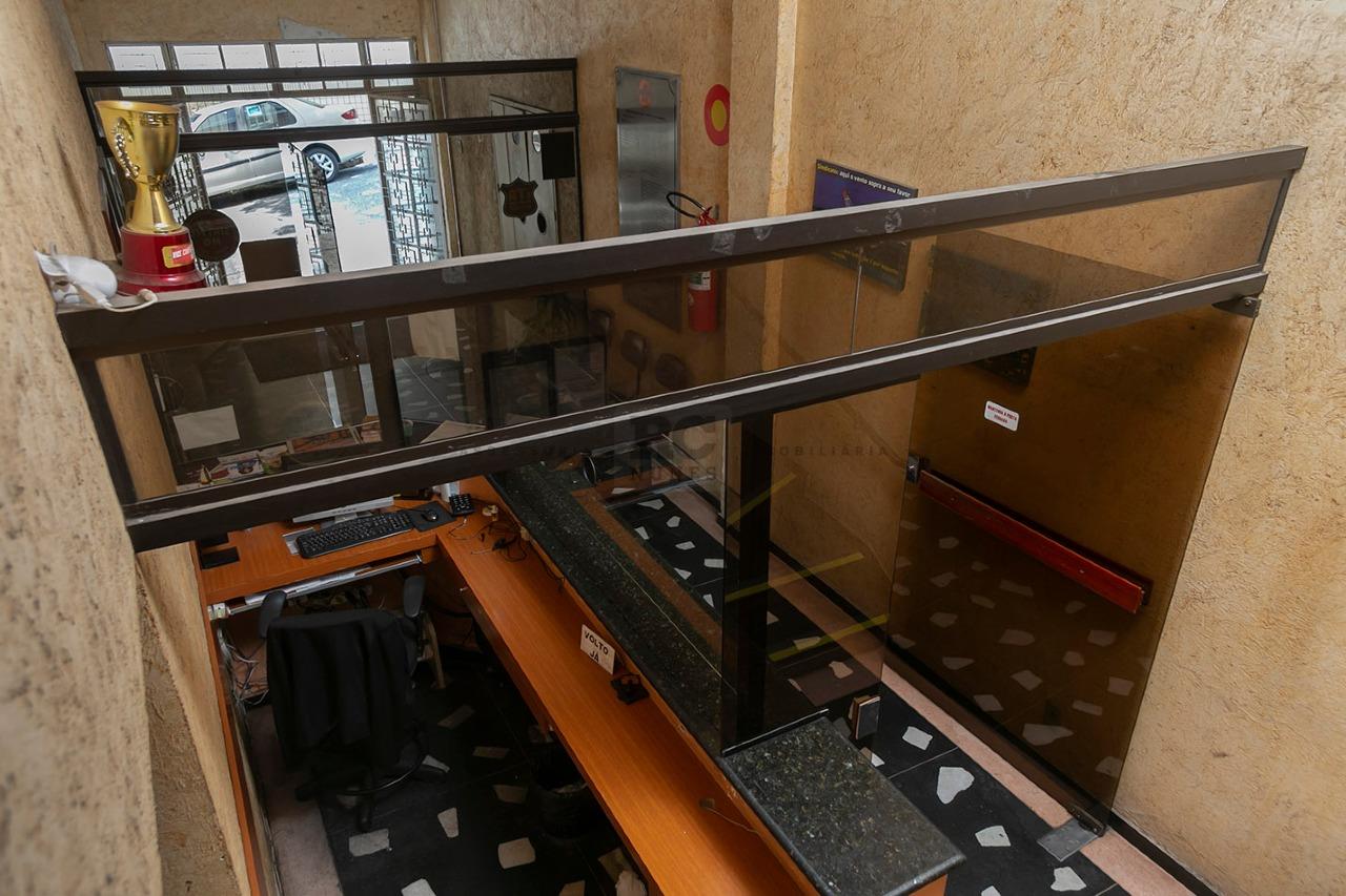 Prédio para aluguel no Carlos Prates: 