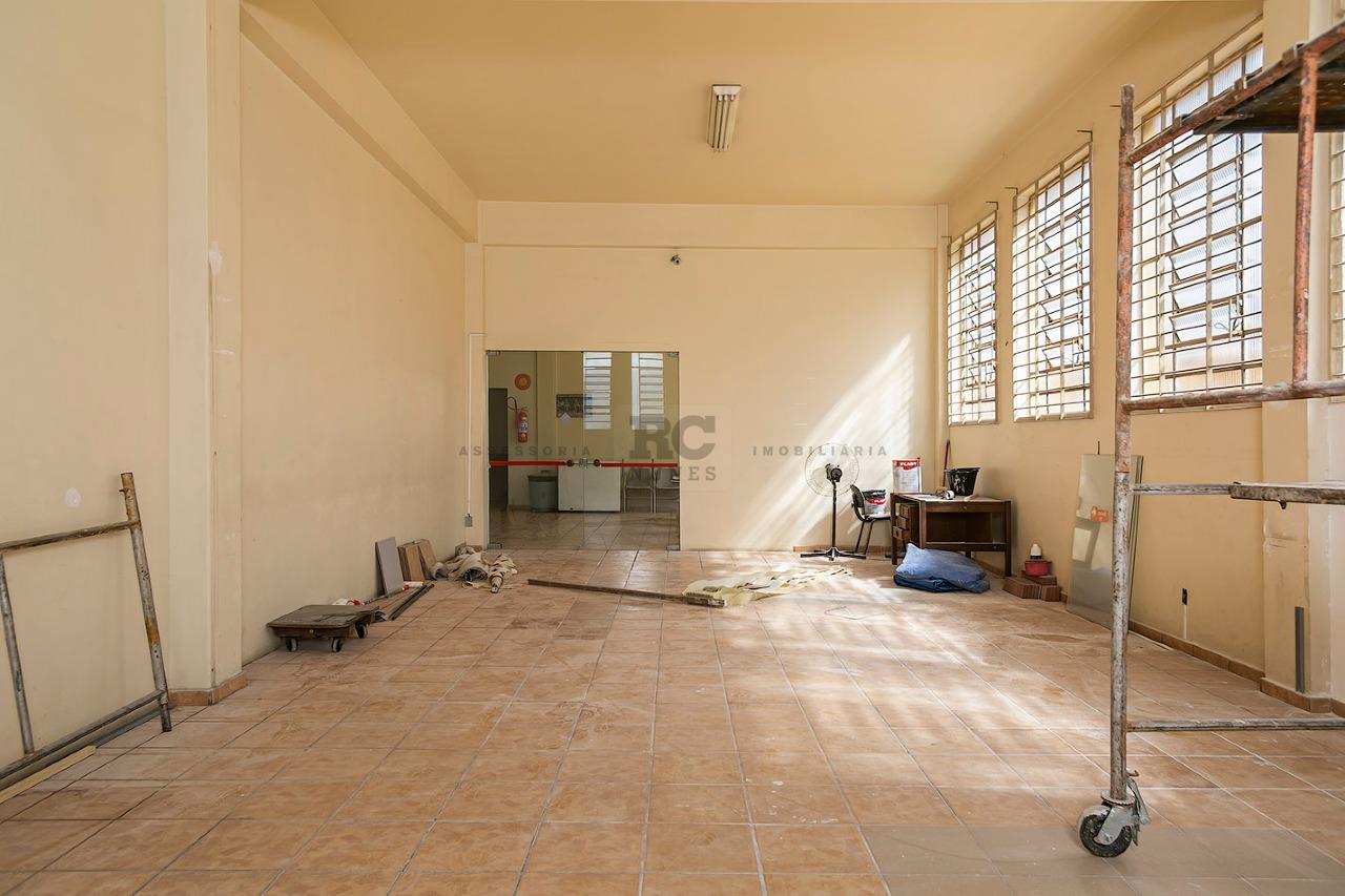 Prédio para aluguel no Carlos Prates: 