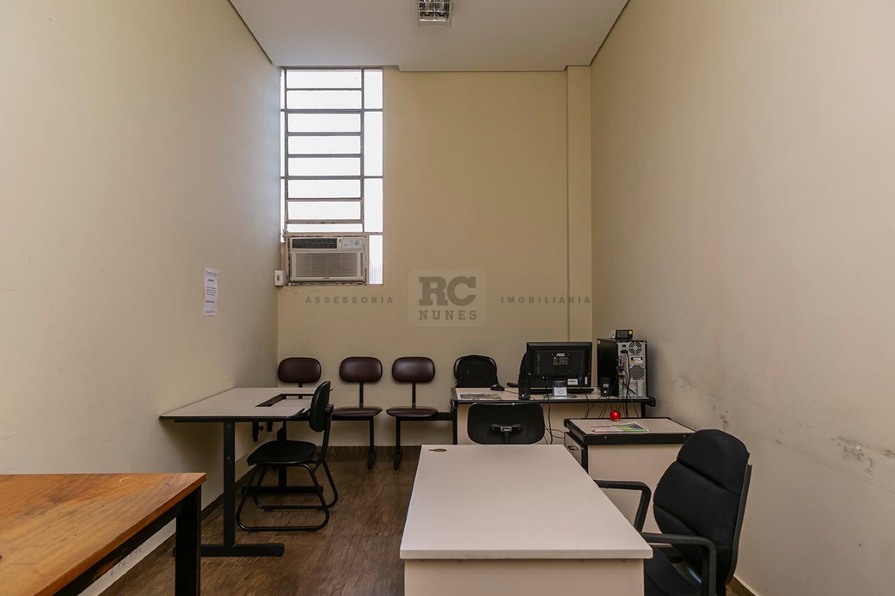 Prédio para aluguel no Carlos Prates: 