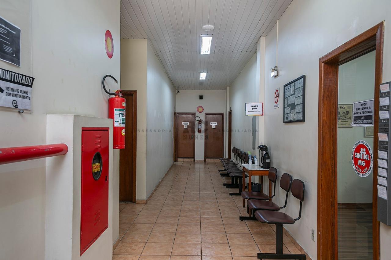 Andar corrido para aluguel no Carlos Prates: 