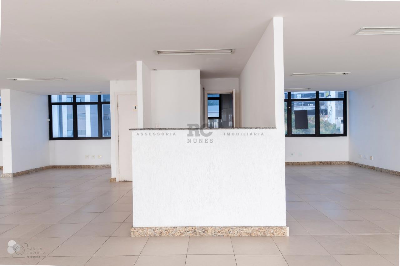 Andar corrido para aluguel no Estoril: 