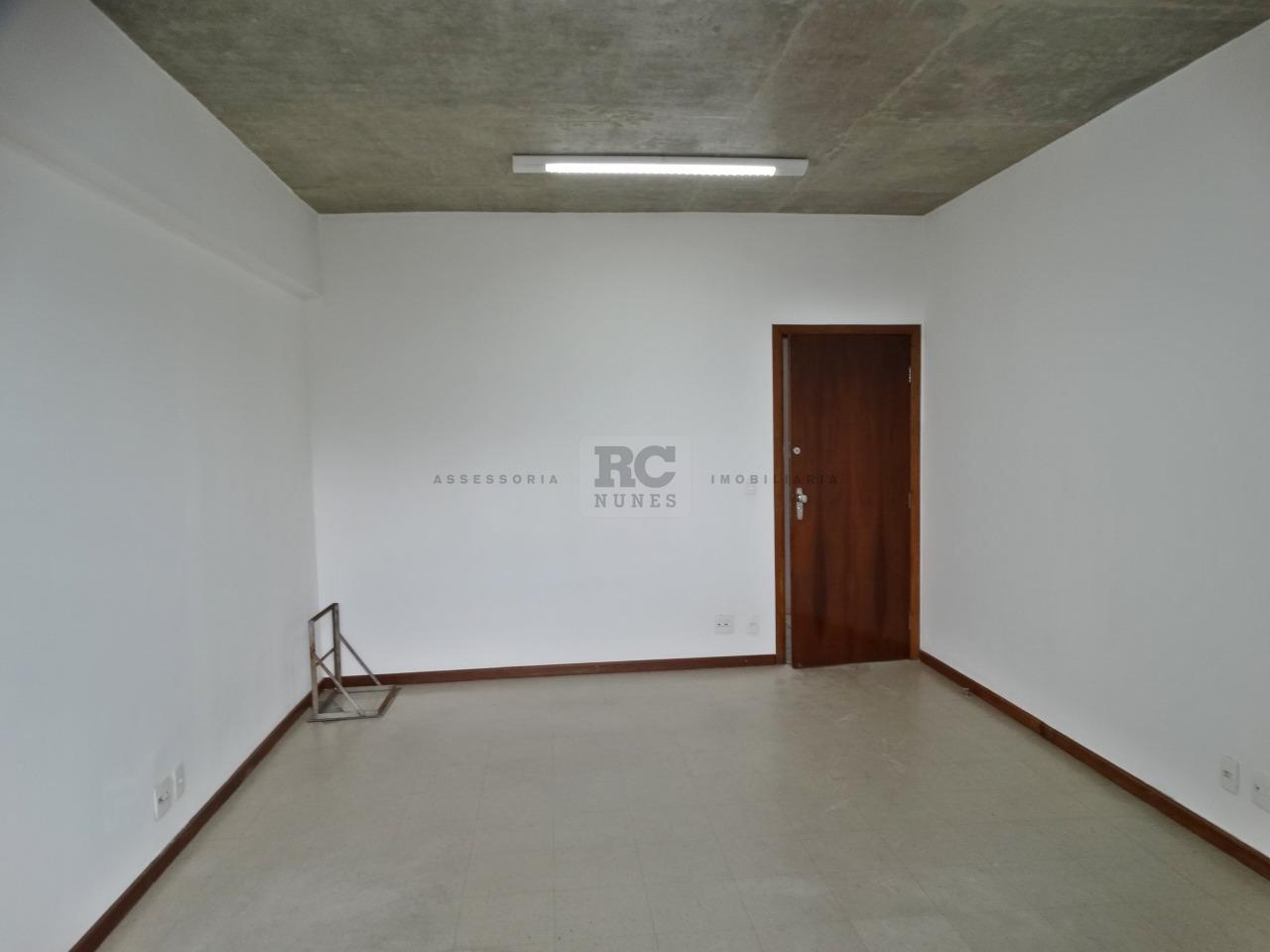 Sala para aluguel no Centro: 