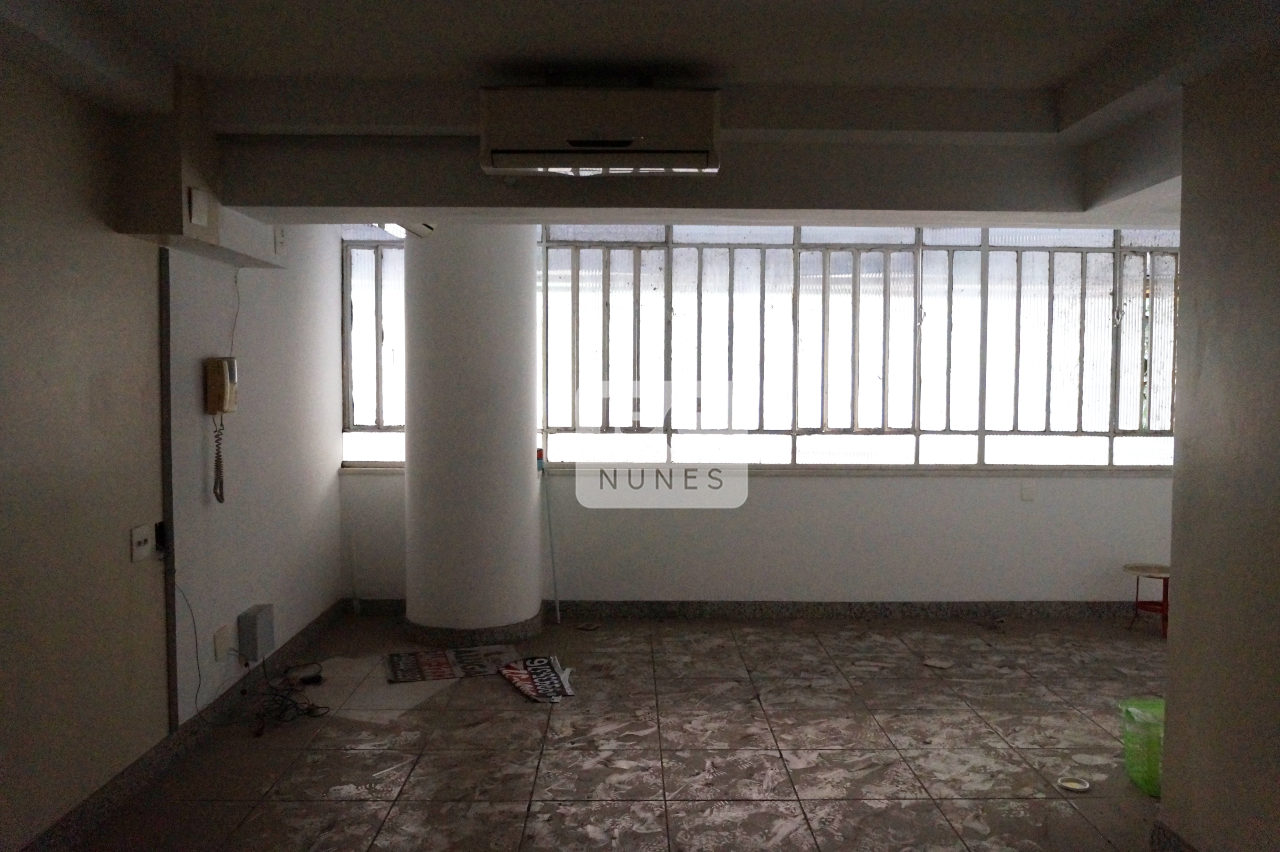 Sobre-loja para aluguel no Centro: 