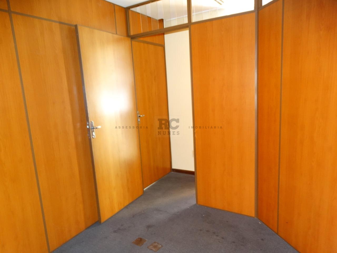 Sala para aluguel no Barro Preto: 