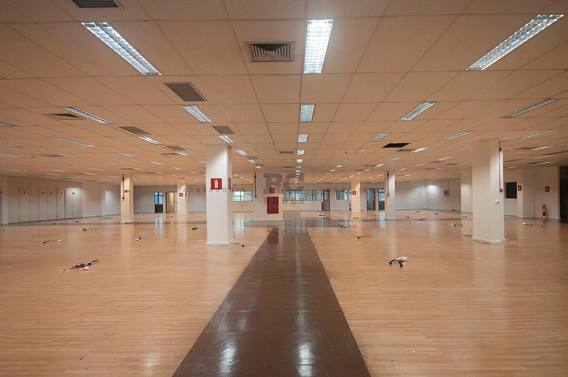 Andar corrido para aluguel no Estoril: 