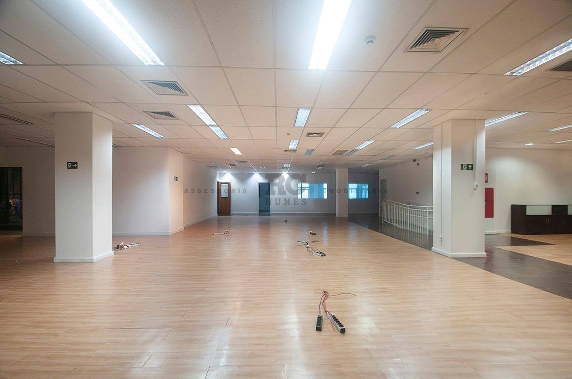 Andar corrido para aluguel no Estoril: 