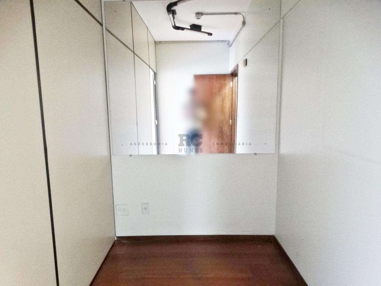 Sala para aluguel no Centro: 