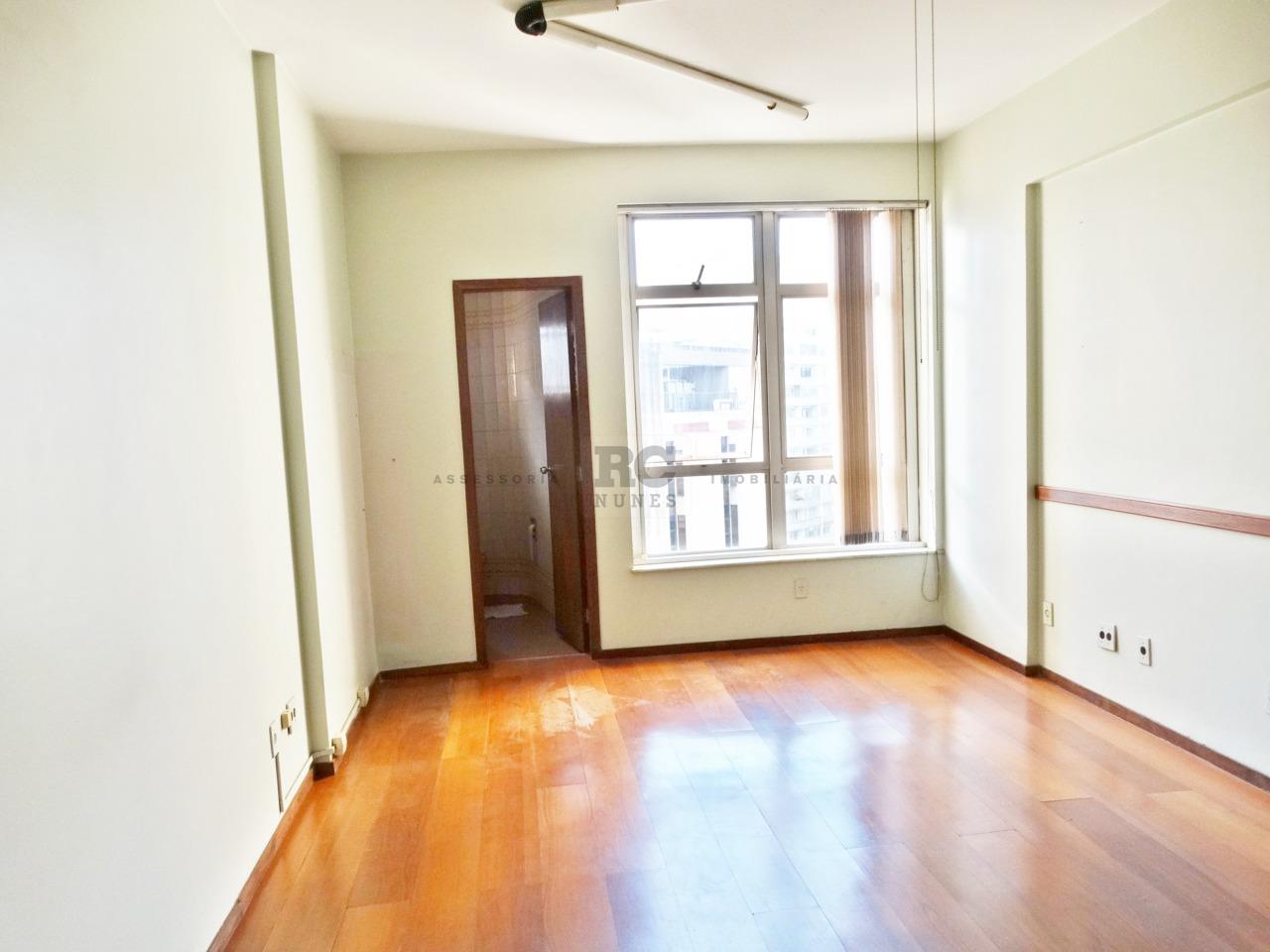 Sala para aluguel no Centro: 