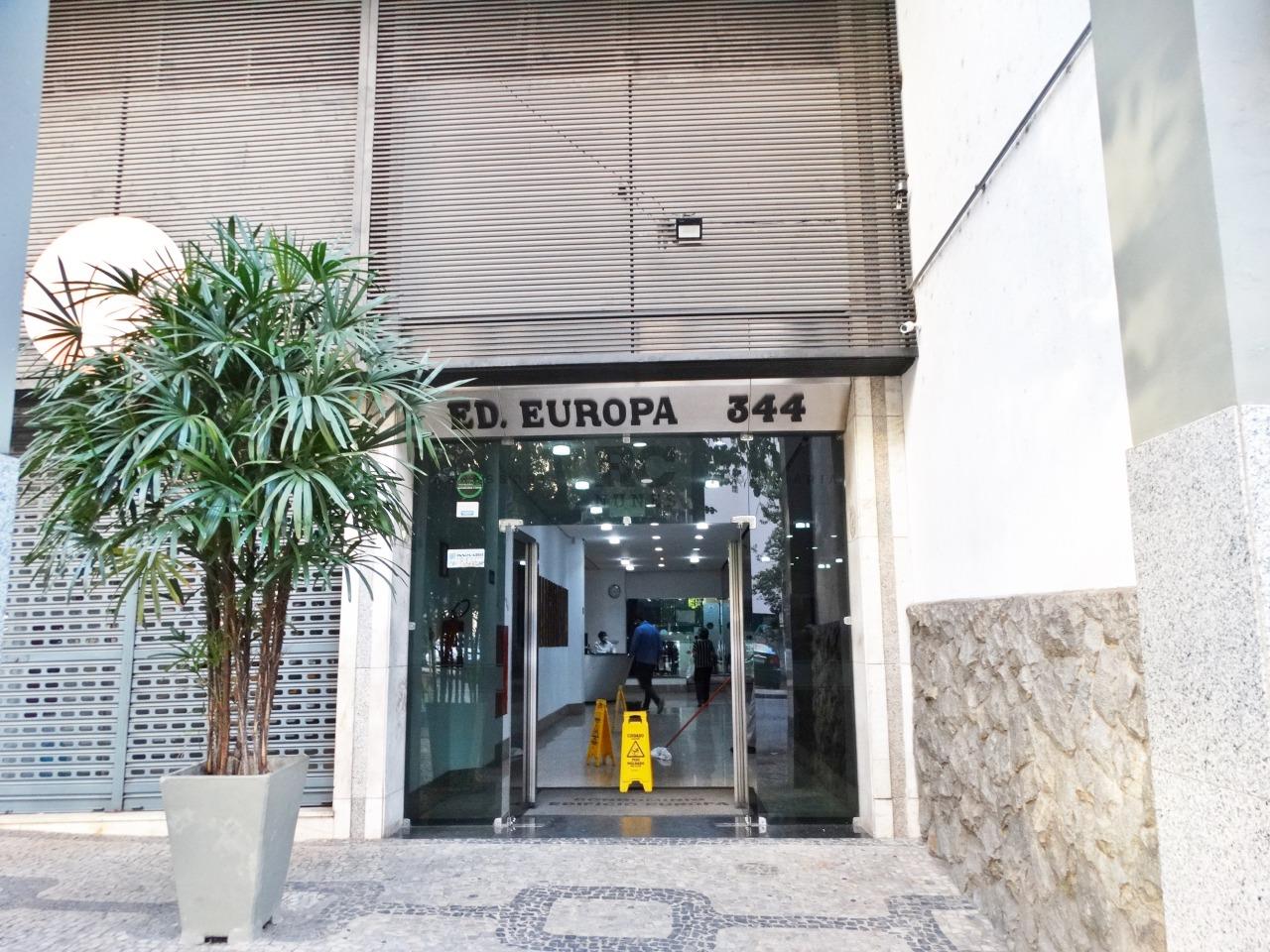 Sala para aluguel no Centro: 