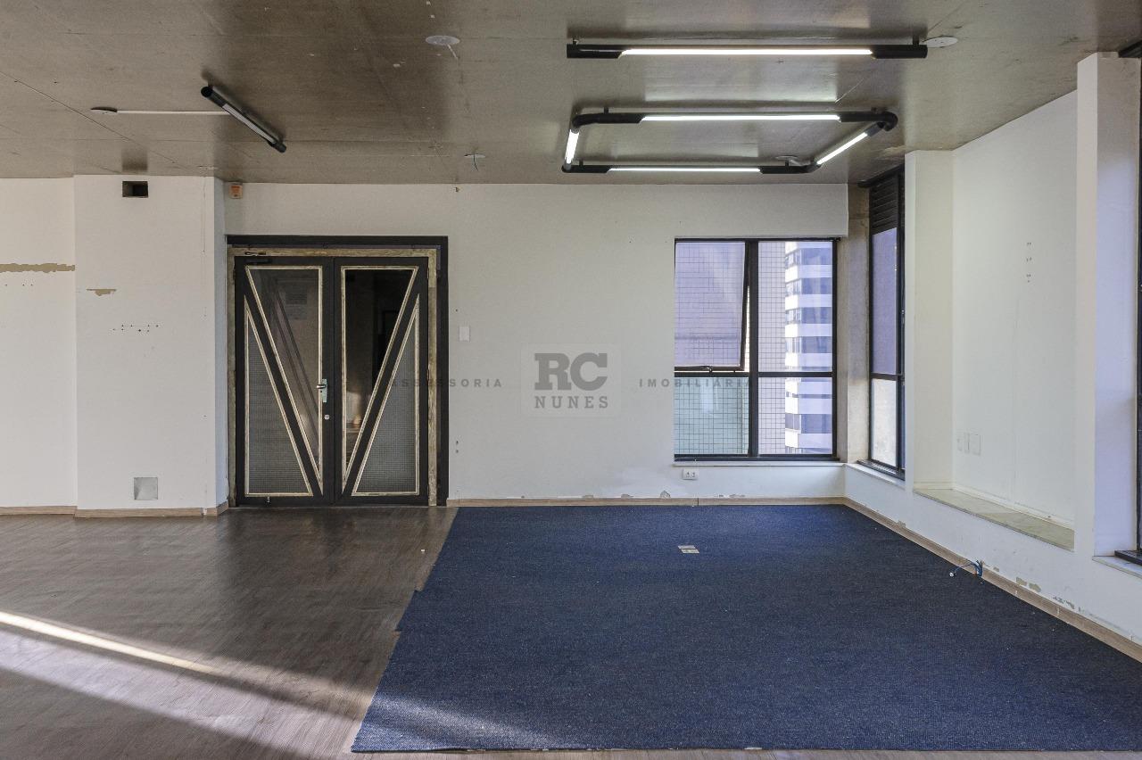 Andar corrido para aluguel no Estoril: 