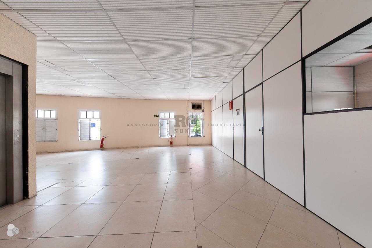 Sobre-loja para aluguel no Centro: 