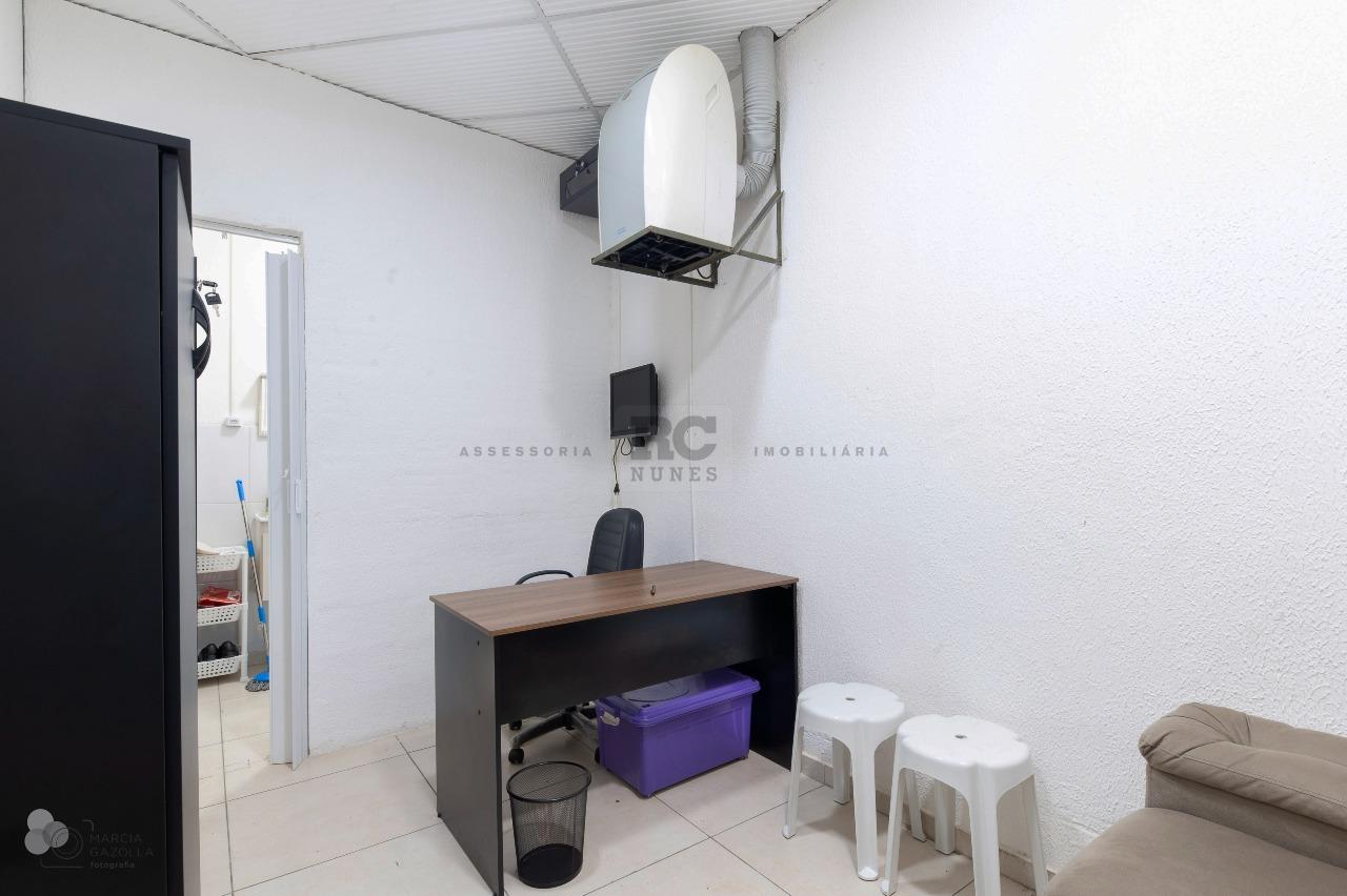 Sobre-loja para aluguel no Centro: 